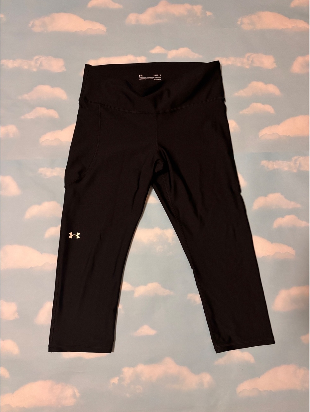 Under Armour Women's Black Compression Capri size L